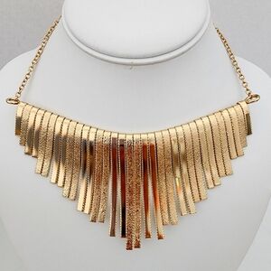 Y2K necklace gold tone - vintage necklace